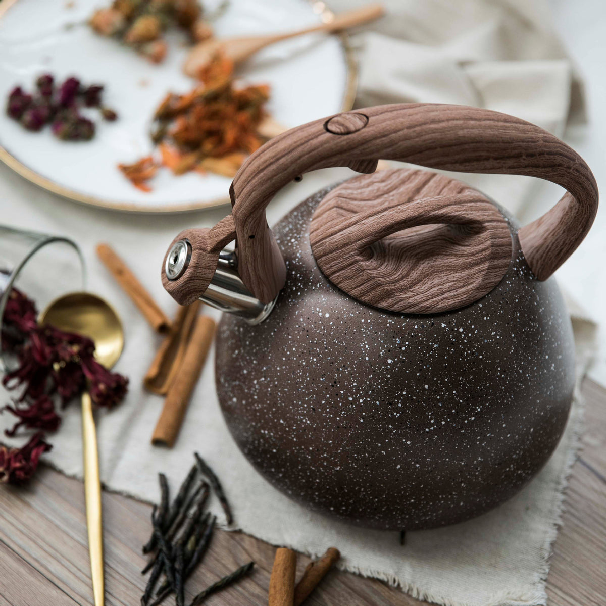 Stainless Steel Whistling Tea Kettle with Wooden Handle